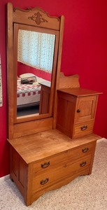 lot 11 image: Beautiful Antique Cheval Dresser with Mirror