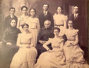 lot 243 image: Vintage Photograph