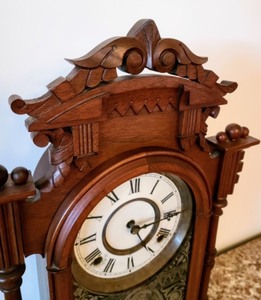 lot 110 image: Ansonia Mantle Clock