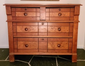 lot 133 image: Vintage Marble Topped Dresser