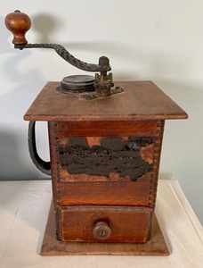 lot 32 image: Vintage Goodies including an Antique Coffee Grinder