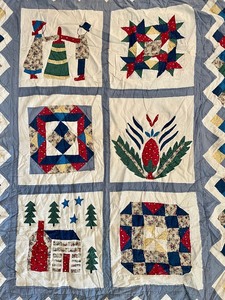 lot 42 image: Petite Vintage Quilt