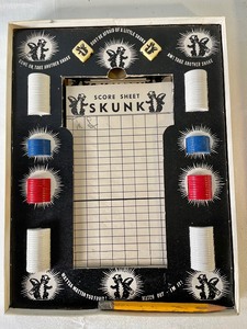 lot 322 image: Vintage Skunk Game