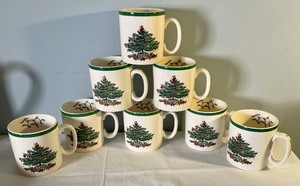 lot 326 image: Spode Dishware