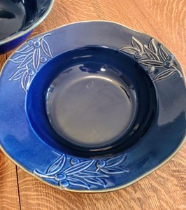 lot 200 image: Blue Mixing Bowl Set