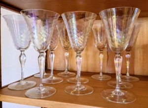 lot 202 image: Fancy Glassware