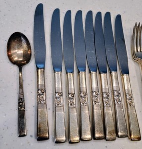 lot 205 image: Community Silver Plated Flatware