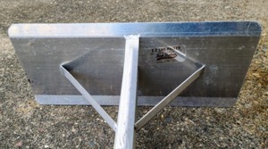 lot 280 image: Roof Rake