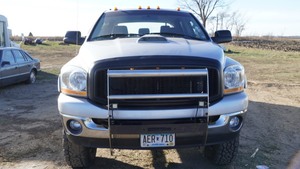 2006 Dodge Ram 2500 SLT Mega Cab 4D 4x4 5.9l Cummins Diesel