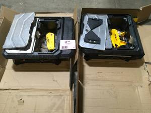 Lot of 2 QEP 700XT 34 HP Wet Tile Saw with 7 in. Blade and Table Extension Customer Returns See Pictures