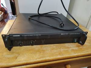 lot 34 image: Mackie M-1200 Professional Power Amplifier