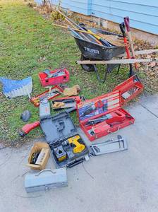 lot 89 image: Collection of Tools, Garden Supplies, and More