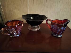 lot 105 image: Collection of Glass Items- Including Carnival Glass