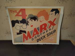 lot 115 image: The 4 Marx Brothers Duck Soup Poster