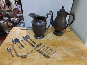 lot 143 image: Collection of Silver Plated Items