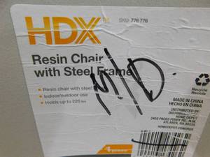 lot 91 image: (2) HDX Earth Tan Plastic Seat Outdoor Safe Folding Chair