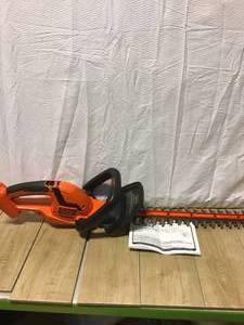 lot 42 image: BLACKDECKER 24 in. 40V MAX Lithium-Ion Cordless Hedge Trimmer (Tool Only) Customer Returns See Pictures