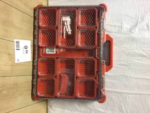 lot 86 image: Milwaukee PACKOUT 11-Compartment Low-Profile Impact Resistant Portable Small Parts Organizer Customer Returns See Pictures