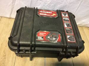 lot 4 image: Husky 13.5 in. Plastic Tool Box in Black Customer Returns See Pictures