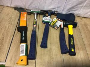 lot 13 image: MIX LOT OF 22 oz. Solid Steel Hammertooth Hammer with Blue Nylon Vinyl Shock Reduction Grip Customer Returns See Pictures