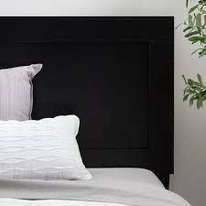 lot 89 image: Brookside Leah Black Queen Classic Wood Headboard Customer Returns See Pictures