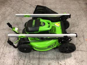lot 107 image: PRO 21 in. 60V Battery Cordless Self-Propelled Walk-Behind Lawn Mower No  Battery and Charger by Greenworks Customer Returns See Pictures