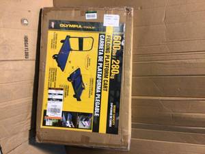 600 LB. CAPACITY HEAVY DUTY FOLDING PLATFORM TRUCK Customer Returns See Pictures