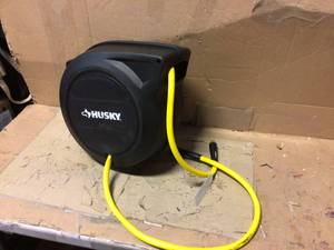 Husky 38 in. x 50 ft. Hybrid Retractable Hose Reel��Customer Returns See Pictures