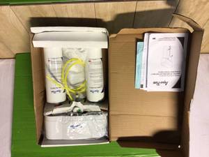 3M Aqua-Pure Under Sink Dedicated Faucet Water Filtration System AP-DWS1000 (1 Per Case)��Customer Returns See Pictures