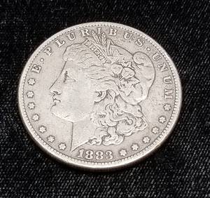 2 MORGAN SILVER DOLLARS 1883 1921-D
