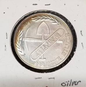 1 TROY OZ .999 FINE SILVER VINTAGE PROSPECTOR ROUND