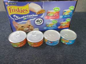 lot 1 image: 30- 5.5 oz Cans Friskies Assorted S...