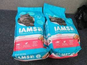 lot 40 image: 2 - 7 lb Bags Iams Proactive Health...