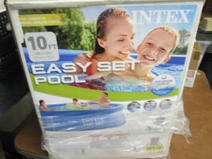 lot 71 image: Intex 10 ft Easy Set Pool open box...