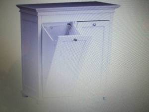 lot 86 image: Hampton Harbor 35 in. Double Tilt-O...