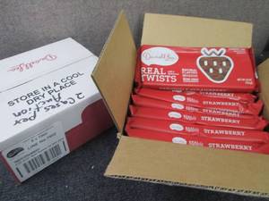 lot 103 image: 2 Boxes of 8-10 oz pks Darrell Lea ...