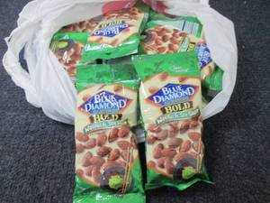 lot 143 image: 12-4 oz pks Blue Diamond Almonds Wa...