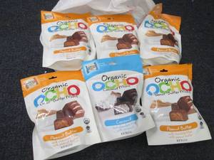lot 162 image: 6- 3.5 oz Bags Organic Ochos Minis...