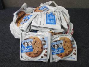 lot 178 image: Lenny & Larrys Complete Protein & ...