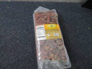 lot 208 image: 32 oz Sugar River Hot Snack Ends & ...