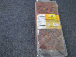 lot 216 image: 32 oz Sugar River Hot Snack Ends & ...