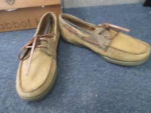 lot 219 image: Abbot K. Brown Mens Boardwalk Shoe...