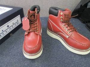 lot 235 image: Five Star 6 Wine Red Leather Boot ...