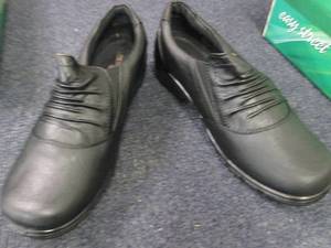 lot 245 image: Easy Street Comfort Wave Ladies Siz...
