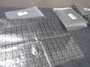 lot 380 image: 8 GLOTRENDS 5 Packs 12x16 inch Moth...