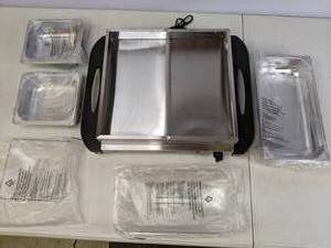 lot 101 image: Chefman Electric Buffet Server  Warming Tray