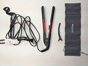 lot 186 image: CHI LAVA 1 Hairstyling Iron