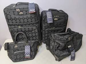 lot 200 image: American Flyer Argyle 4-Pc. Softside Wheeled Luggage Set-Black