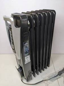 lot 91 image: NewAir Electric Oil-Filled Radiator Heater - AH-450B