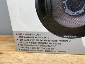 lot 19 image: New Pioneer TS-G1641R 6-12 2 Way Speaker 160 W Max